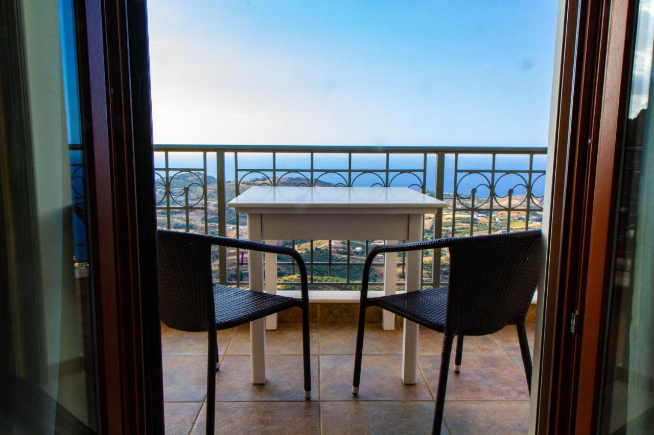 Olenia Residence Ajía Pelajía Kültér fotó